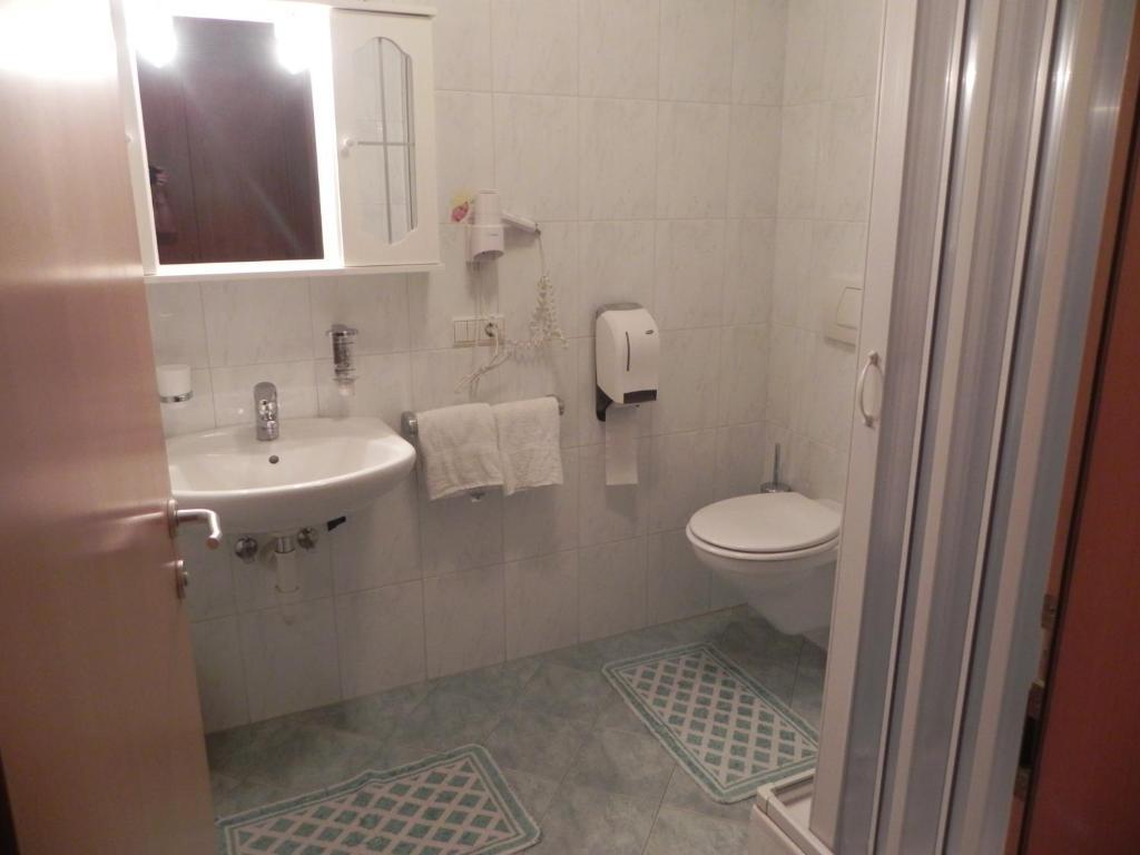 Hotel Schoberhof เฟลด์ทูร์นส์ ภายนอก รูปภาพ