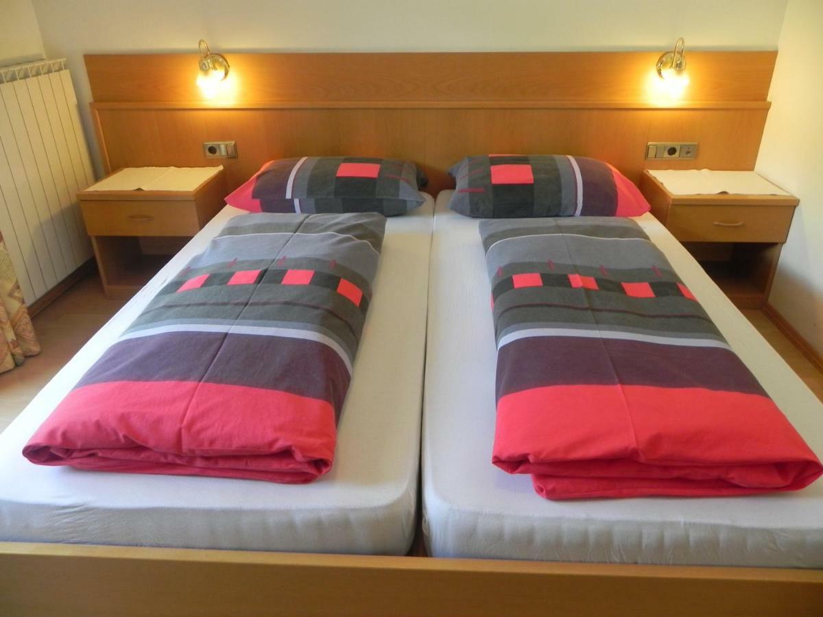 Hotel Schoberhof เฟลด์ทูร์นส์ ภายนอก รูปภาพ